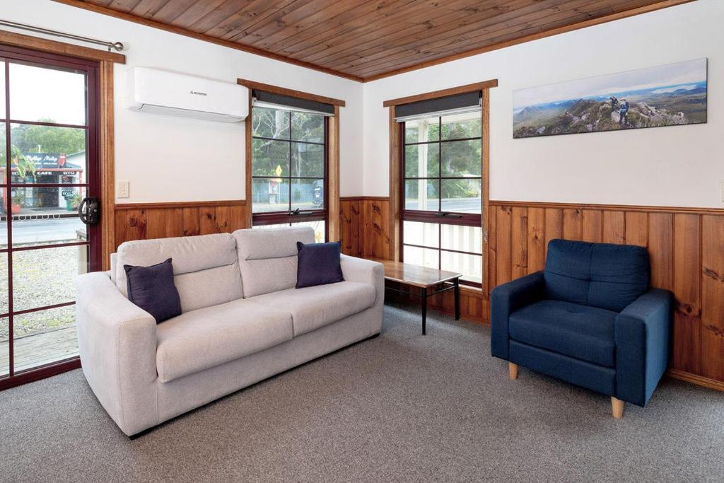 Kitty'S Cottages - Managed By Big4 Strahan Holiday Retreat Extérieur photo