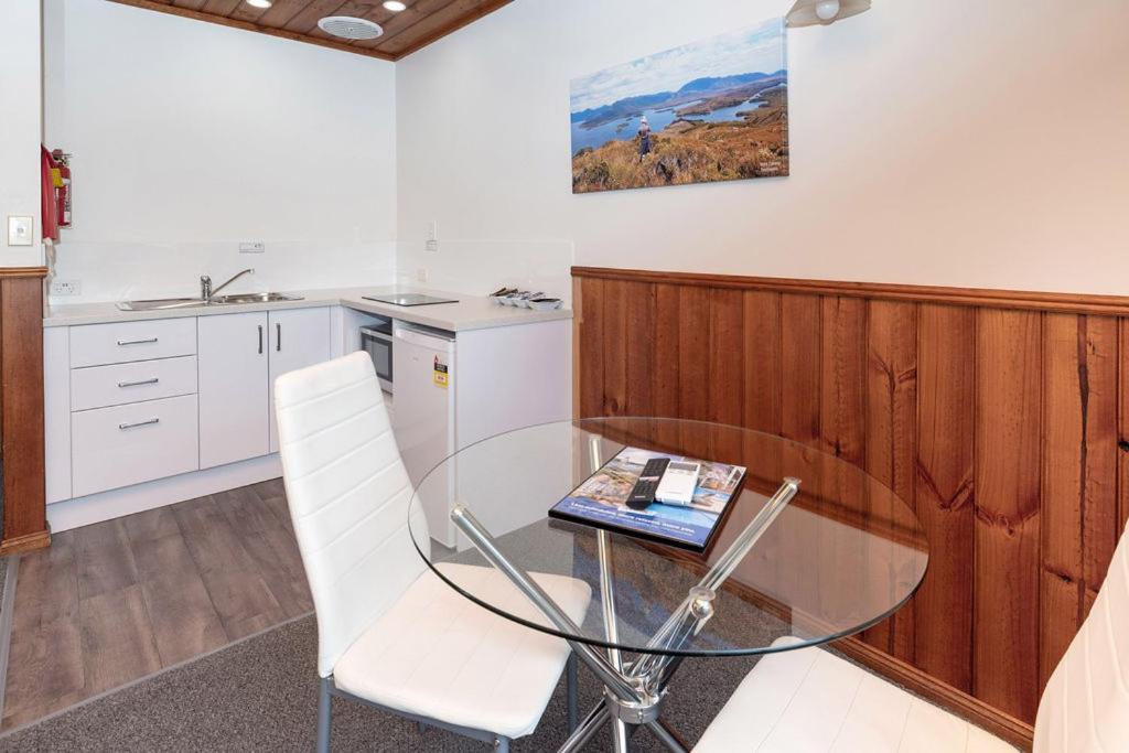 Kitty'S Cottages - Managed By Big4 Strahan Holiday Retreat Extérieur photo